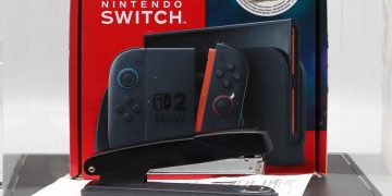 GameStop Raises ,000 for a Stapled, Broken Switch 2